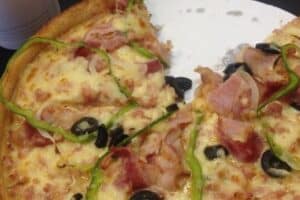 Bolivar pollos y pizzas