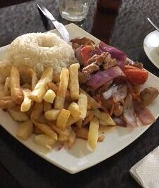 la casona pollos a la brasa y parrilladas