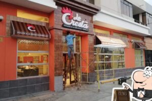 La Cresta Pollerías