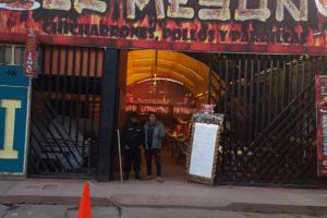 Mi Warique Pollos y Parrillas