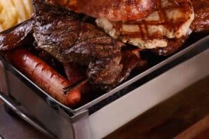 Pio Rico Pollos y Parrillas