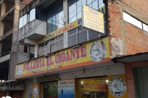 Pollería El Gigante