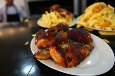 pollerias en santa maria del mar en peru