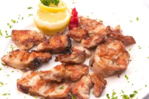 POLLOS Y PARRILLAS KOQUETOS